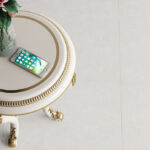 اوپیروس سفید